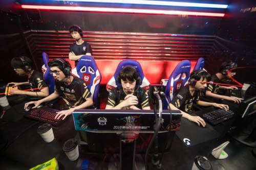 想趁对方状 想趁对方状